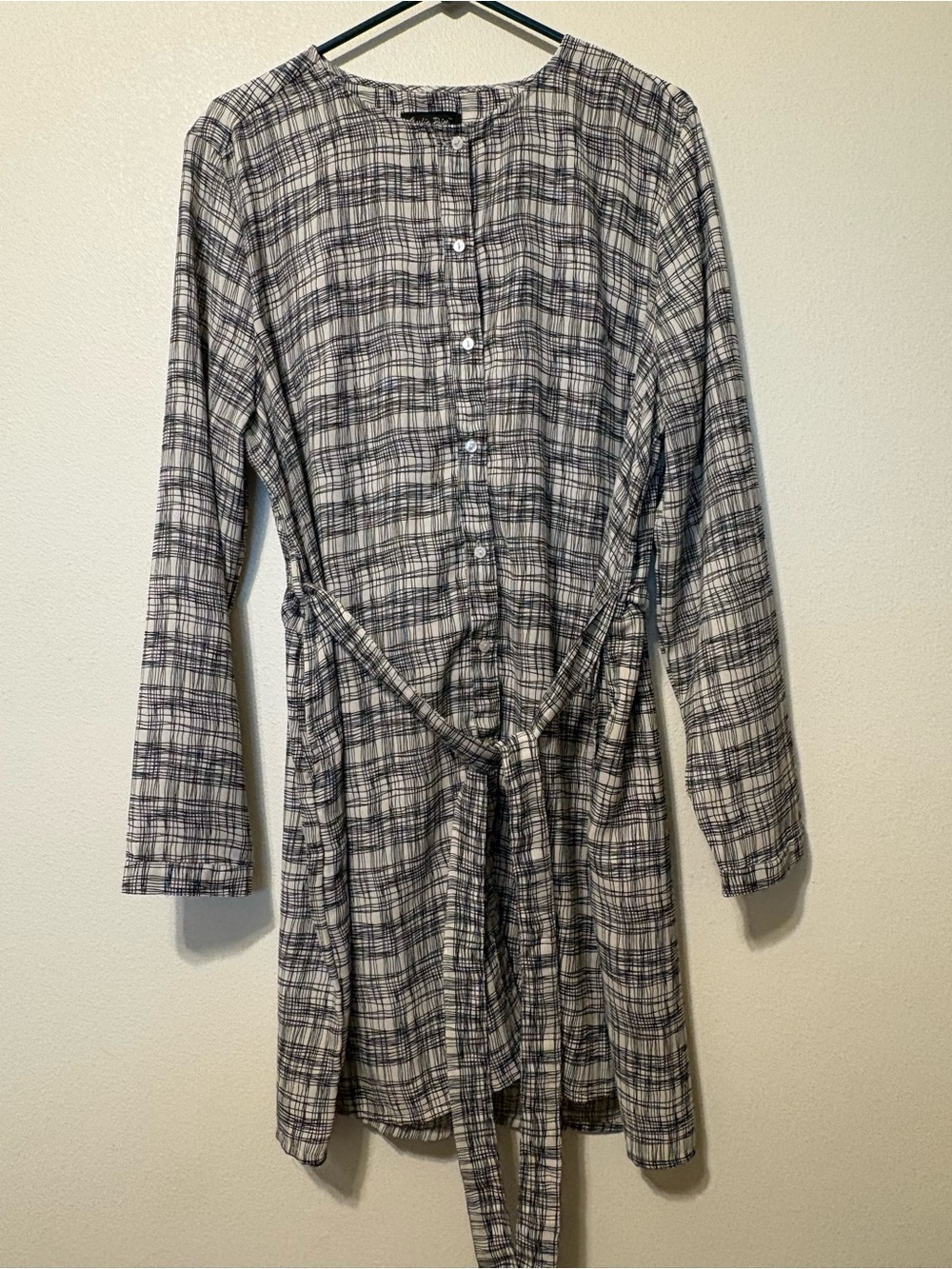 Casual Plaid Long-Sleeve dress- Black & White